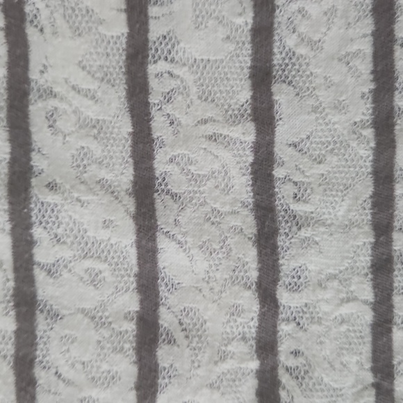 Forever 21 half sleeve striped lace shirt - Picture 4 of 4